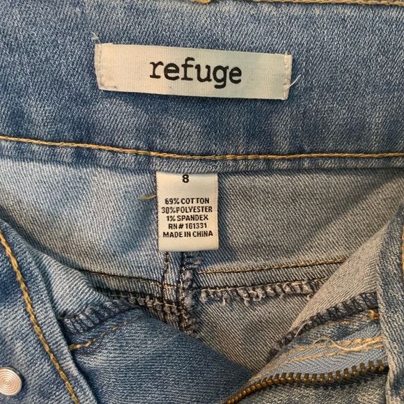 Jean shorts - Picture 3 of 3